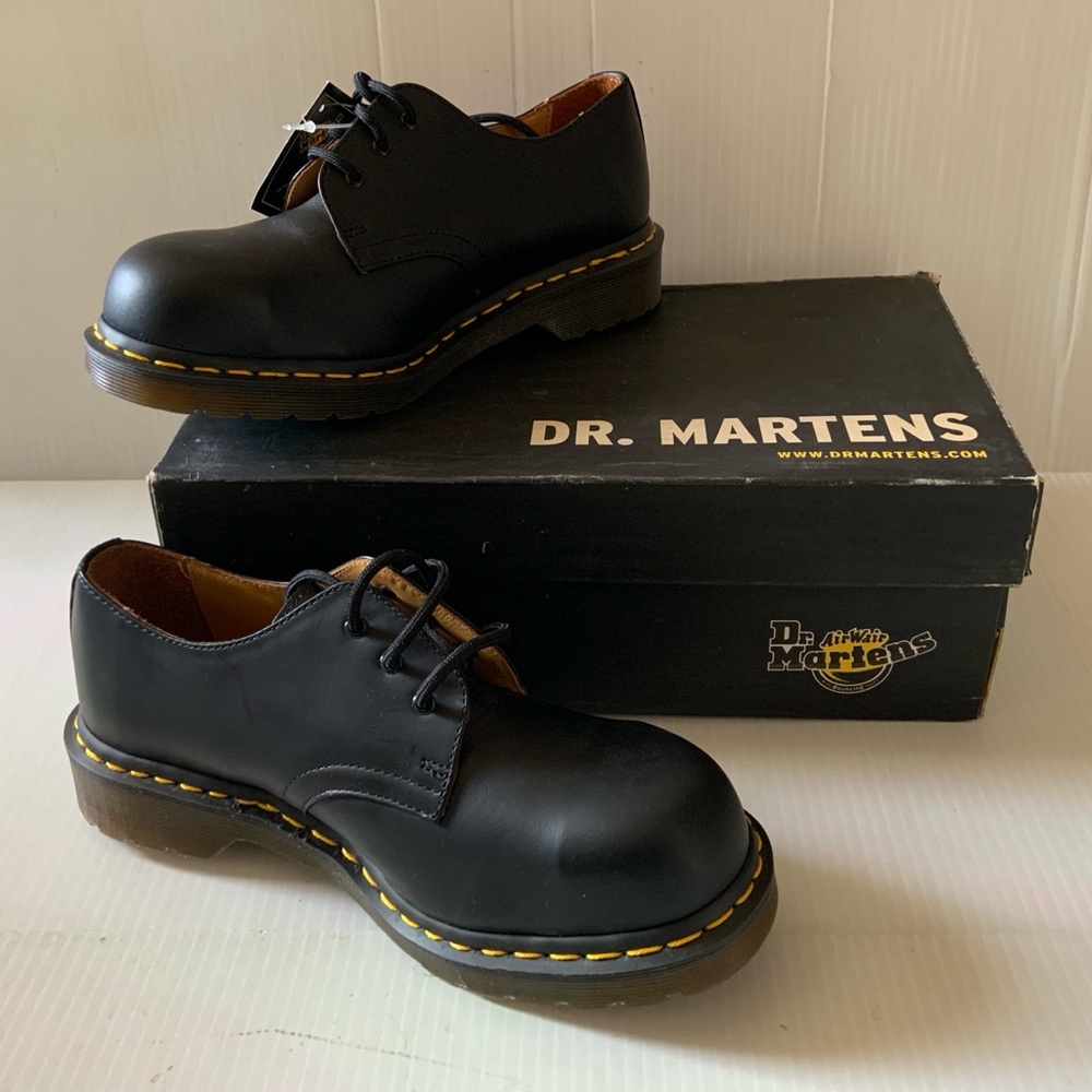 Doc Martens 1925 Oxford Shoes